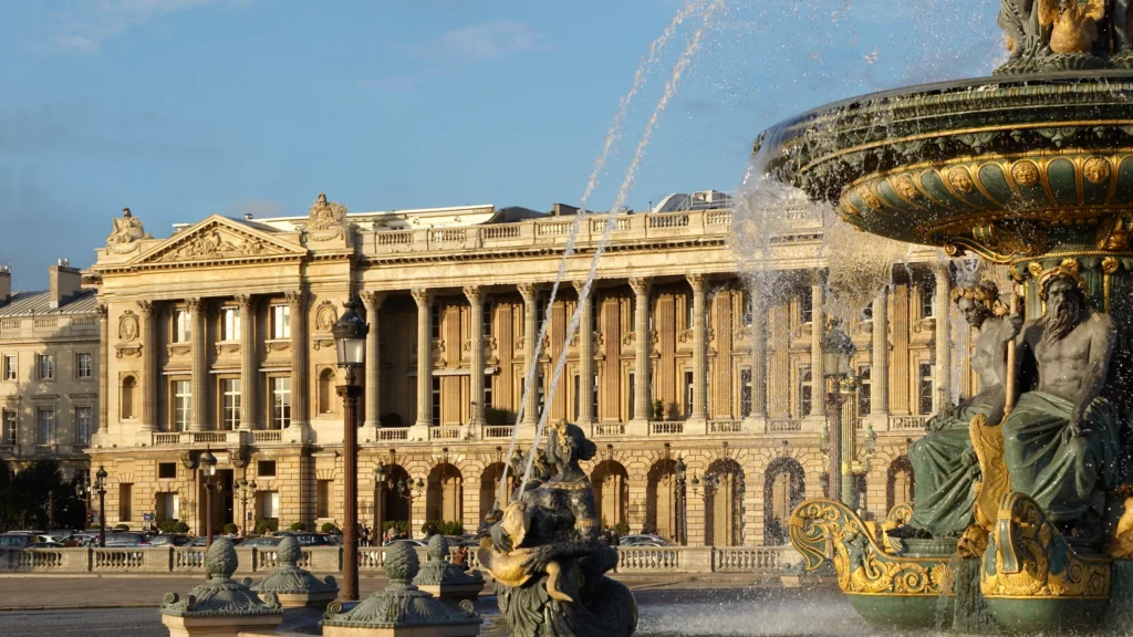 Le crillon hotel in paris